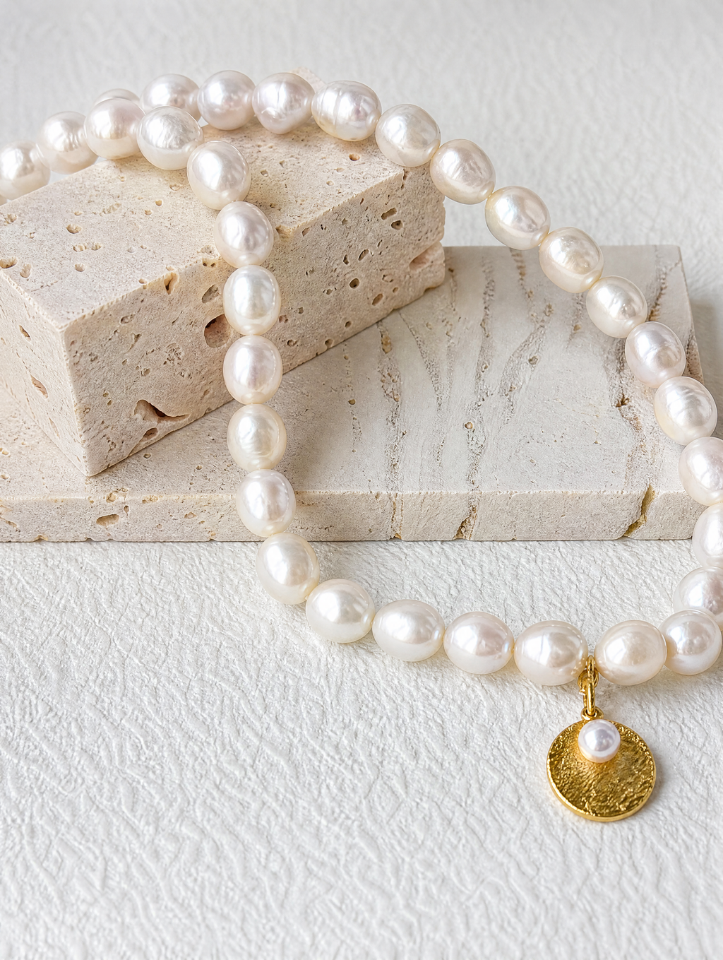 Coin Pendant Freshwater Pearl Choker Necklace