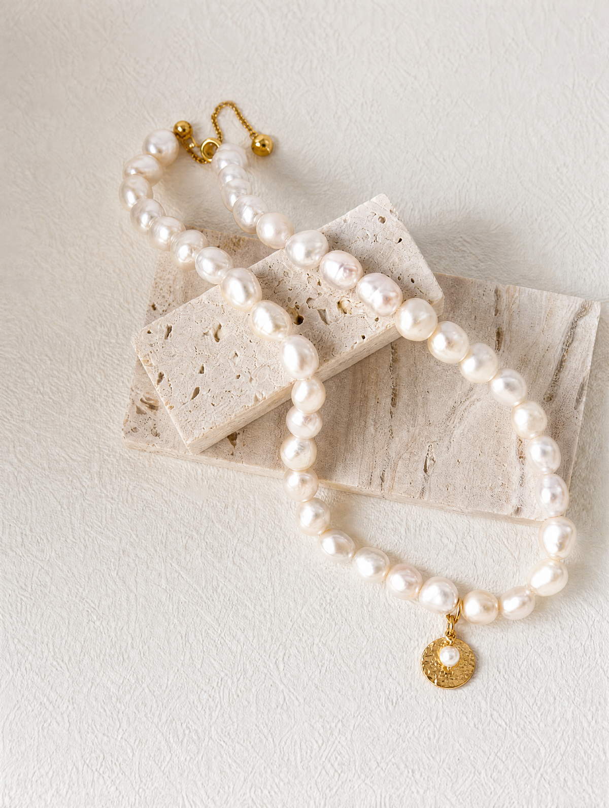 Coin Pendant Freshwater Pearl Choker Necklace